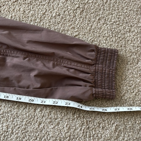 Athleta: Chelsea Utility Jogger size 2 - Picture 5 of 8